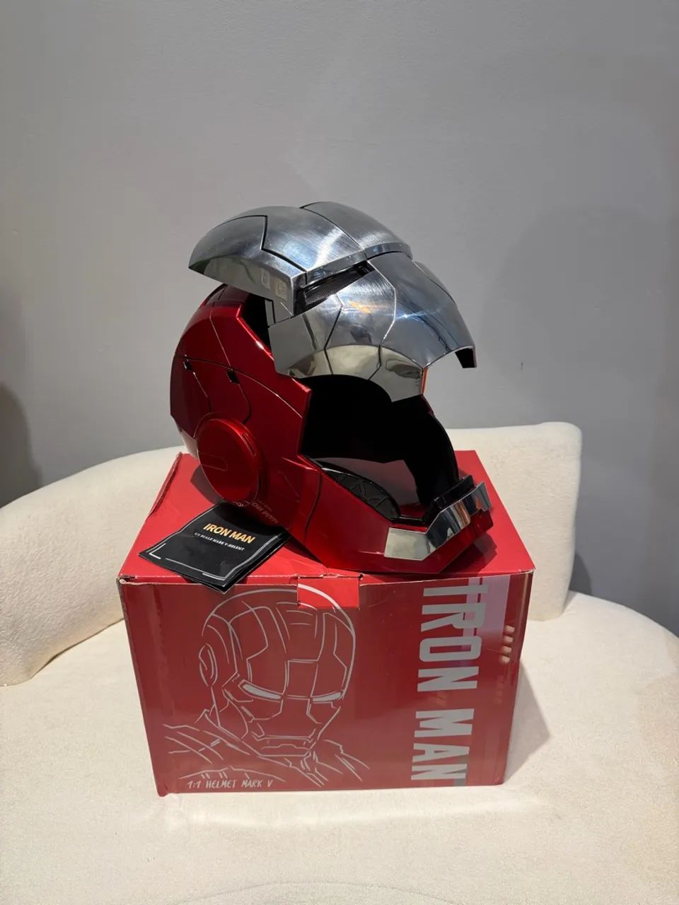Capacete homem de ferro C/ voz  - Foto 2
