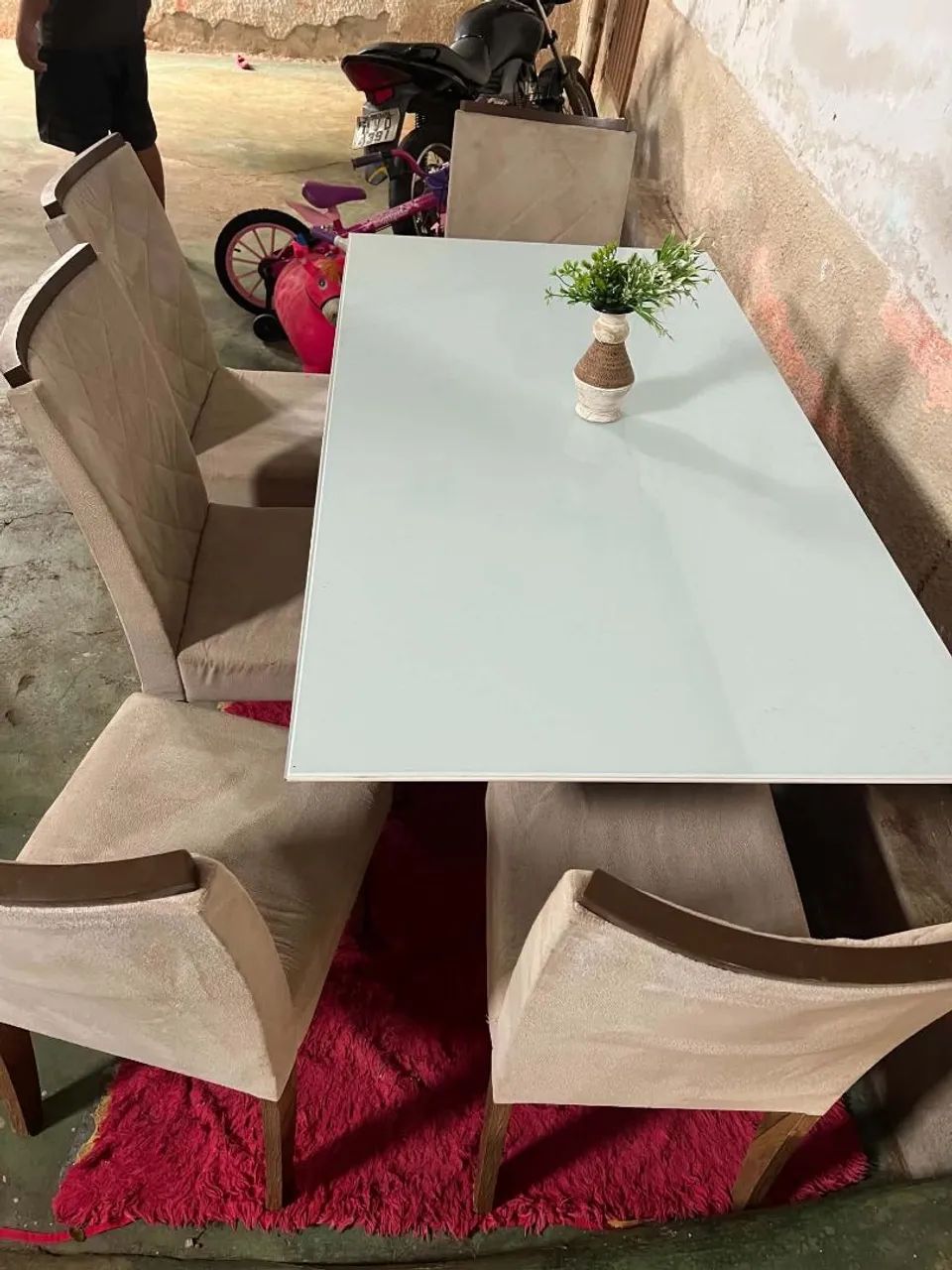 Mesa grande de vidro 5 cadeiras conservada - Foto 4