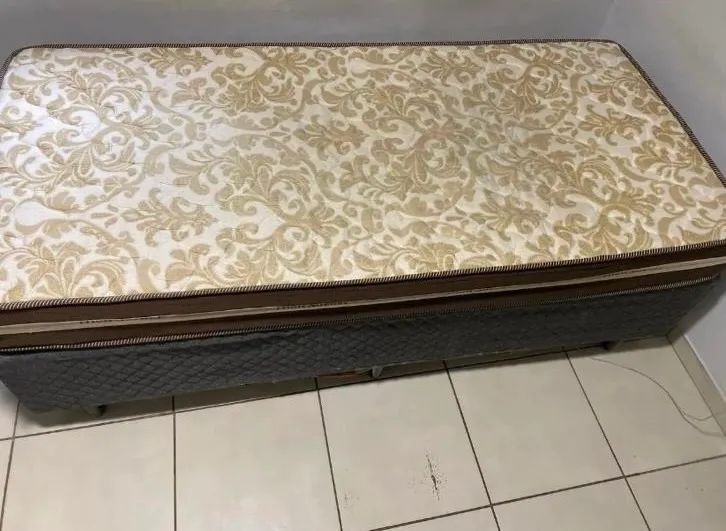 Cama de Solteiro - Usada - Foto 4