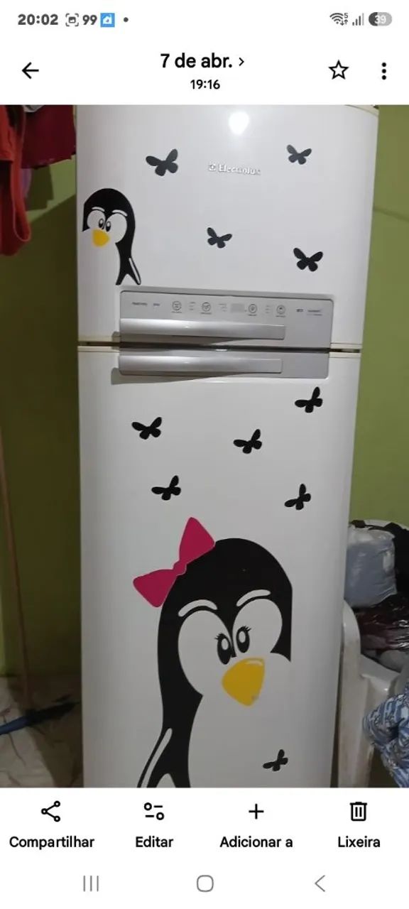 Geladeira com defeito 
