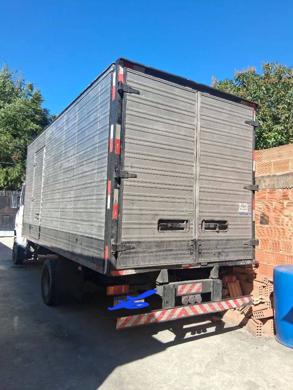 Mercedes bens 710 - Foto 3