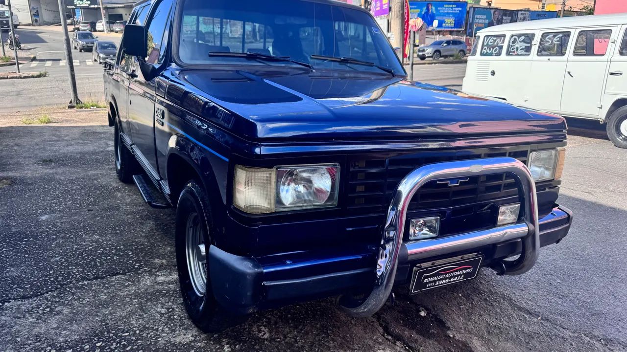 Chevrolet D-20 1986