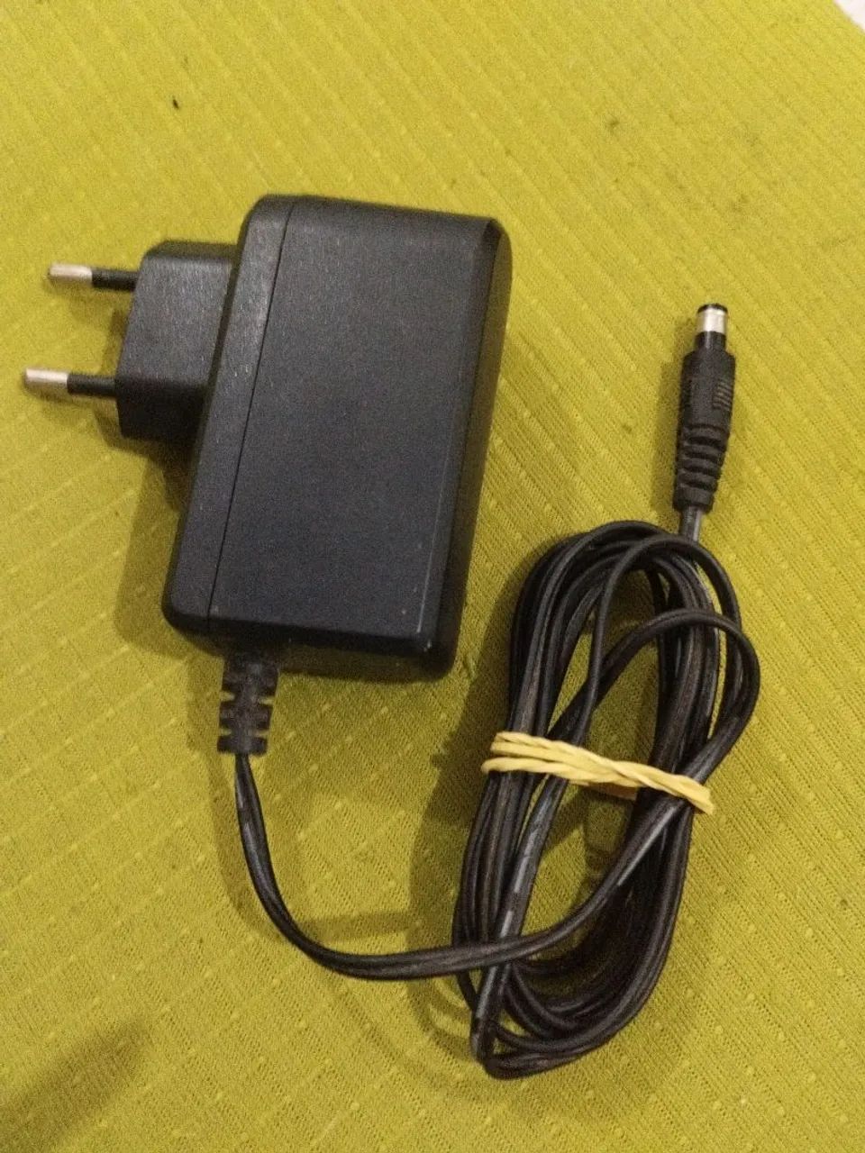 Fonte CB Adapter AC/DC 12V -1A Bivolt - Foto 2