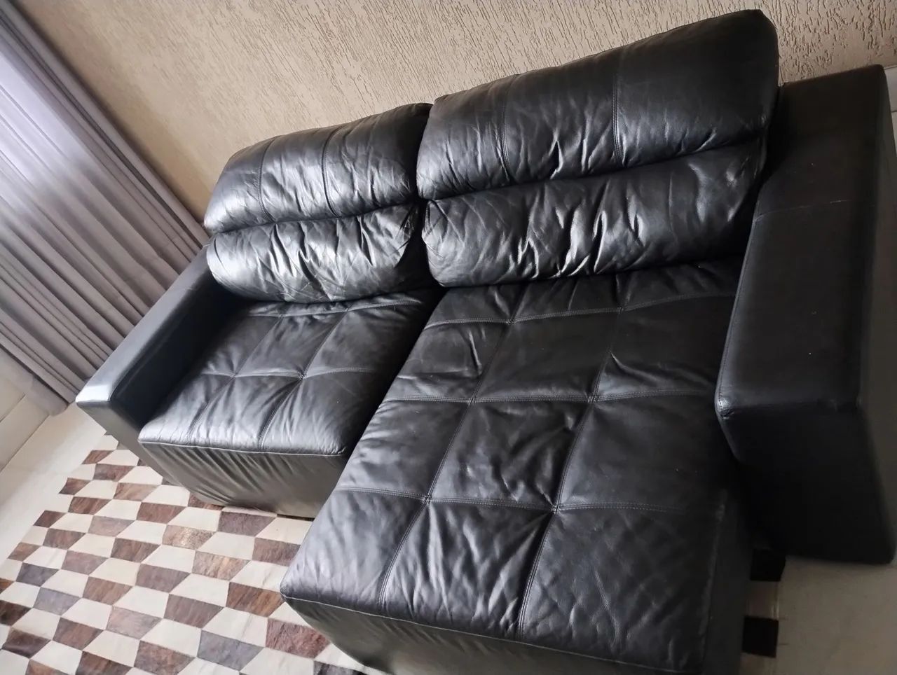 Sofá retrátil em couro legítimo 2,40mts 