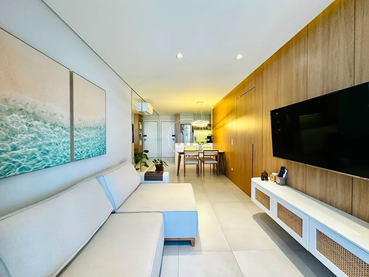 Apartamento 2 Quartos com 1 Suíte e vista mar - Kobrasol - BRN