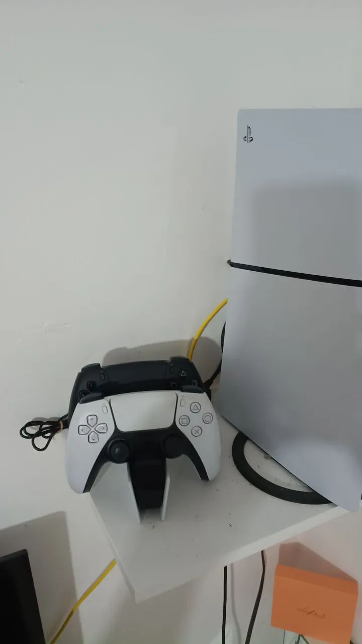 PS5 Slim Digital com acessórios  - Foto 4