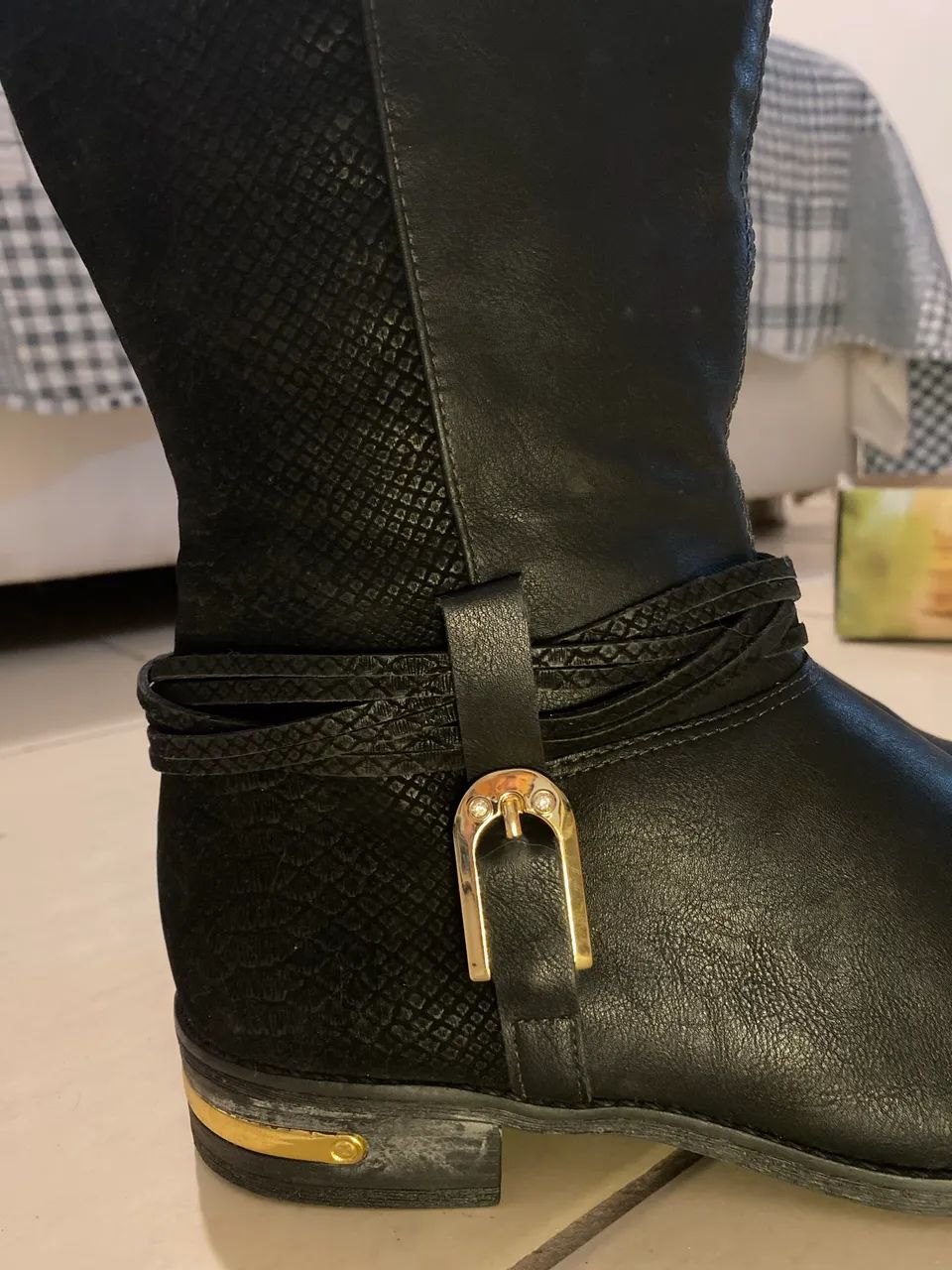 Bota cano longo preta Dakota  - Foto 5