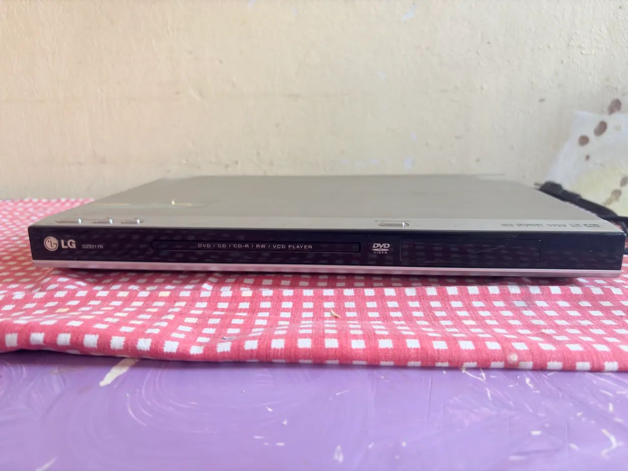 DVD Player LG DZ9311N