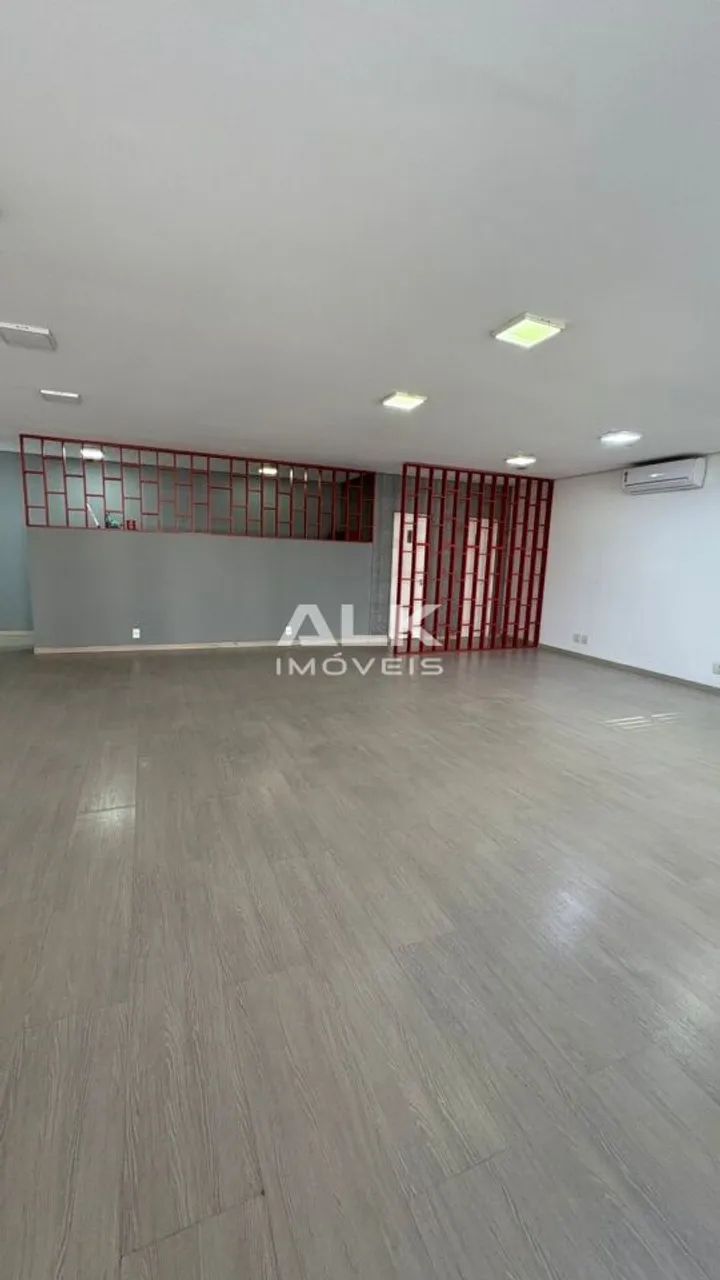 Conjunto comercial para locação, na região do Campo Belo, com 175m²