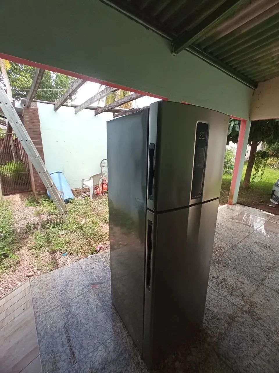 Geladeira Eletrolux  seminova 