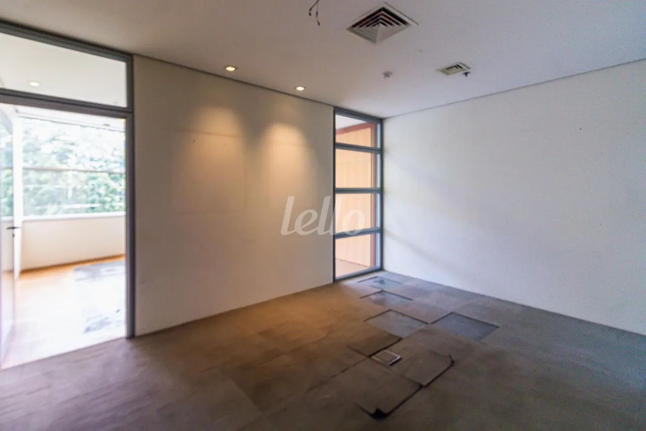 Comercial para alugar no(a) Jardim Morumbi - Foto 2