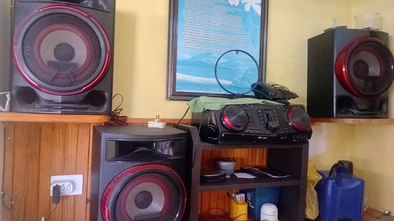 VENDO ESSE SOM - Foto 2