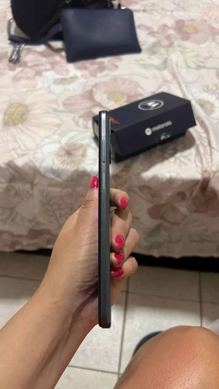 VENDO CELULAR MOTOROLA E22 - Foto 3