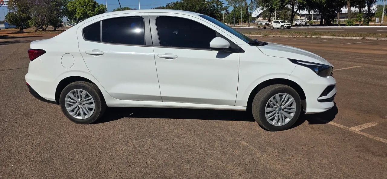 Fiat Cronos Drive 1.3 8V Flex Aut. 2023 - Foto 5