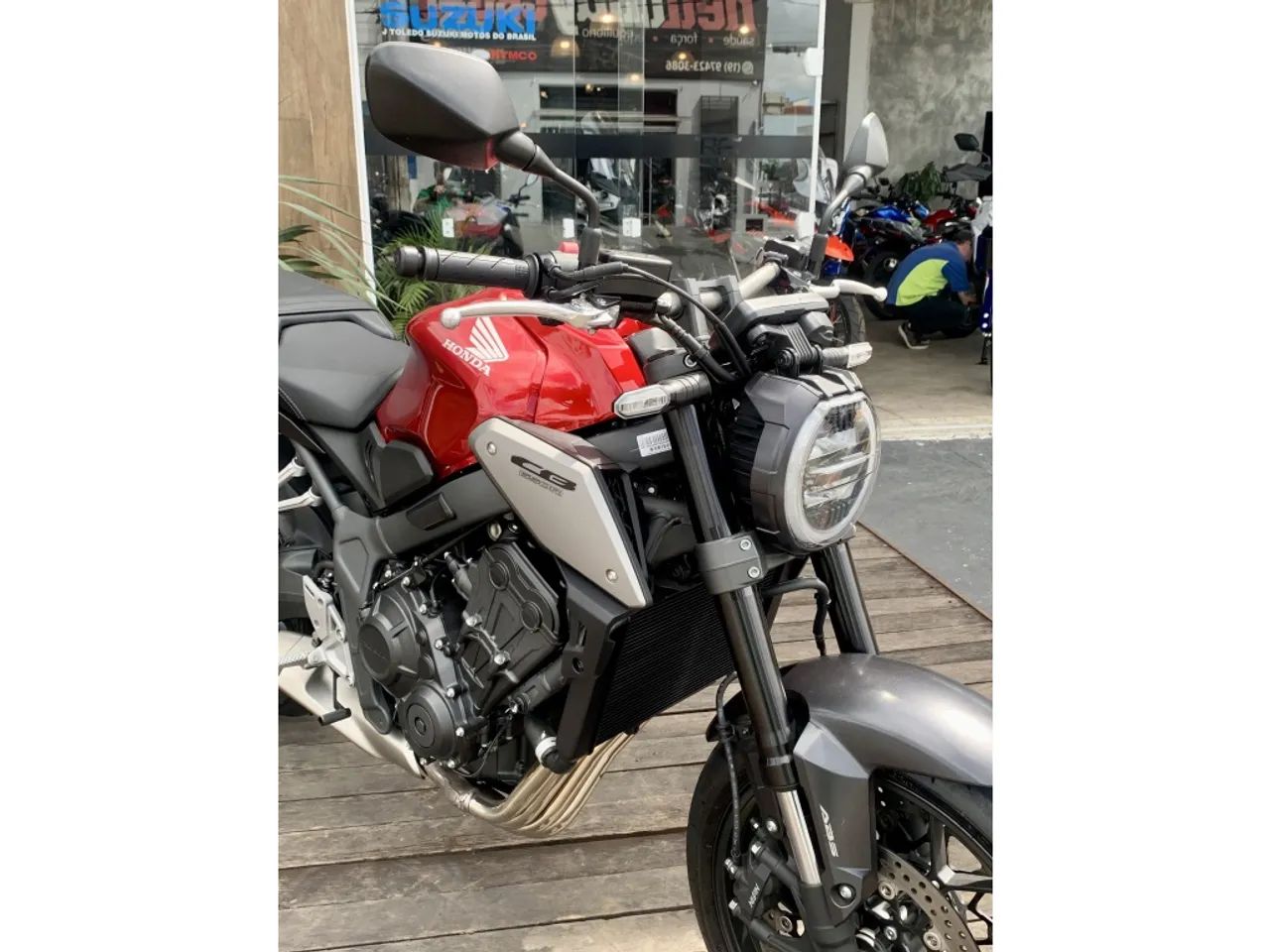 Honda Cb 650r 2024 - Foto 5