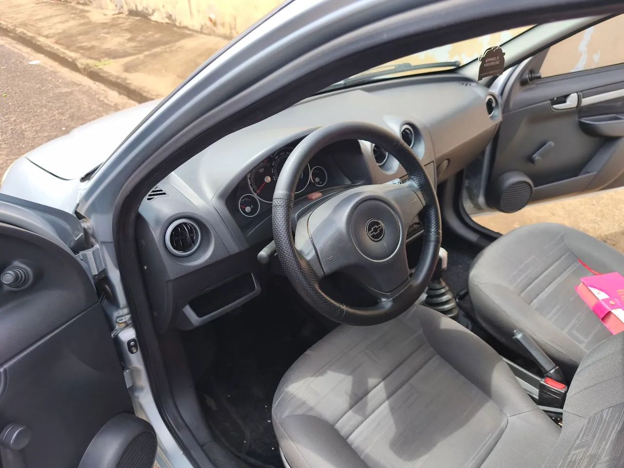 Chevrolet prisma 1.4 2007/08 Maxx econoflex .152.000 km watts app * - Foto 3