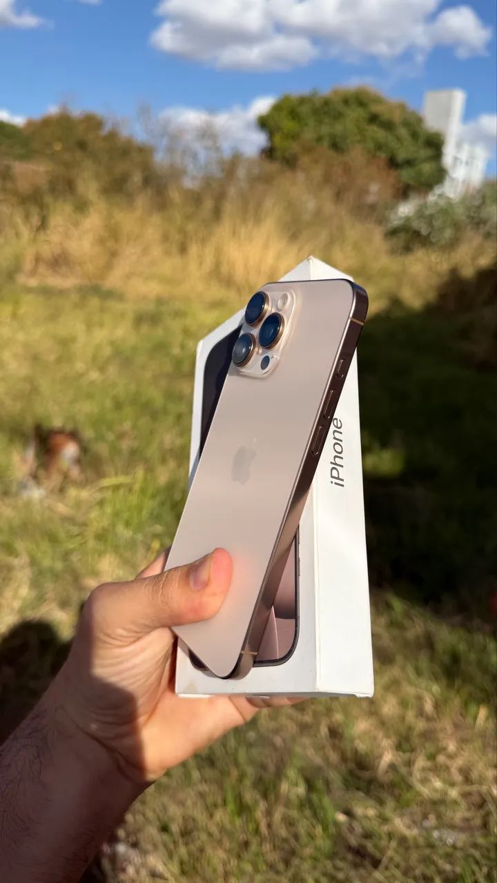iPhone 16 Pro Max 256 GBs  - Foto 2