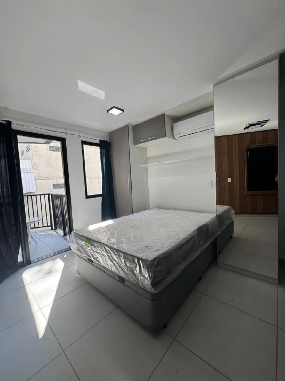 Apartamento mobiliado com 1 quarto e varandão no Centro do Rio - 1ª locação  - Foto 2