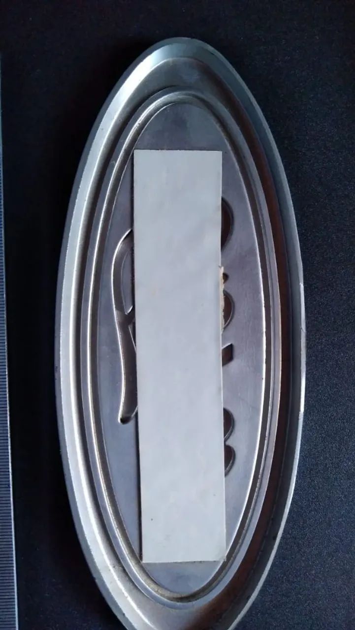 Emblema oval Ford resinado 18x7,5 - Foto 3