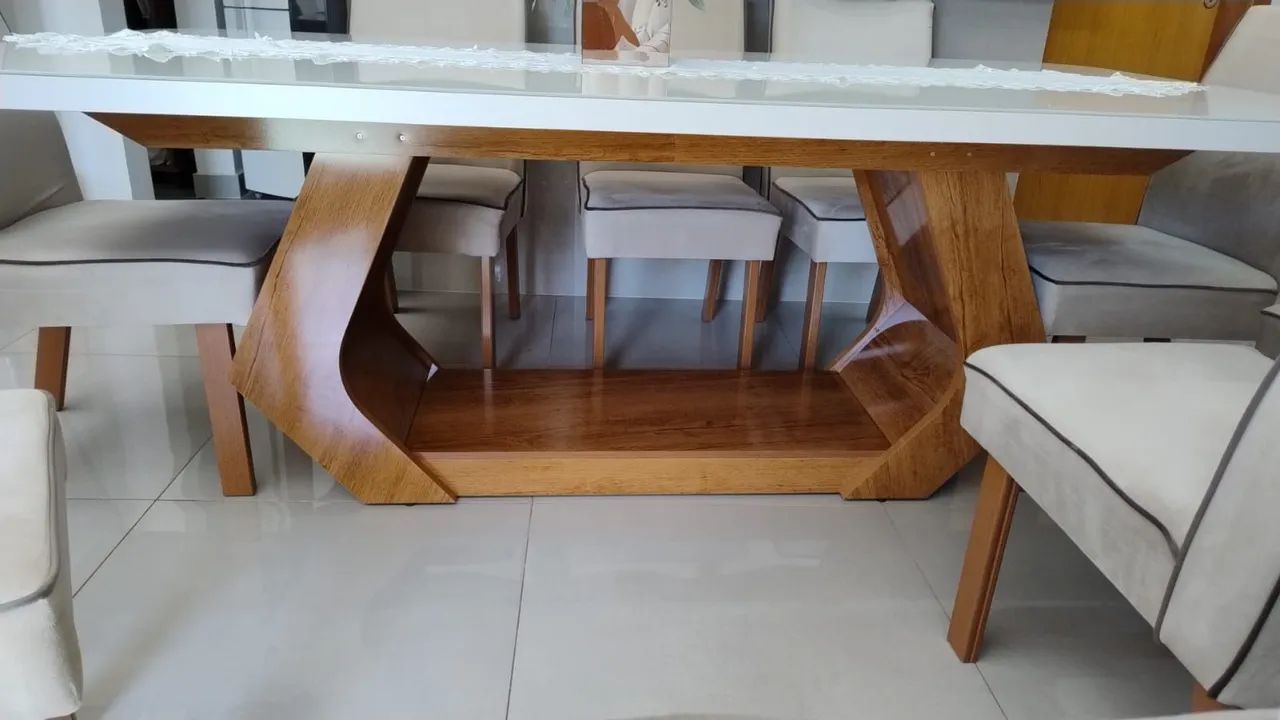Mesa de Jantar com 8 cadeiras  PASSOS MG - Foto 3