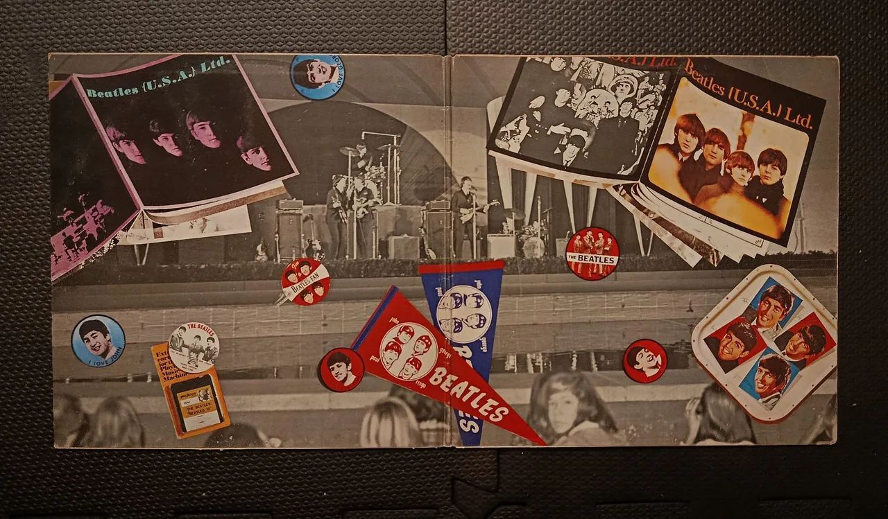 BEATLES - at the Hollywood Bowl  - Foto 3