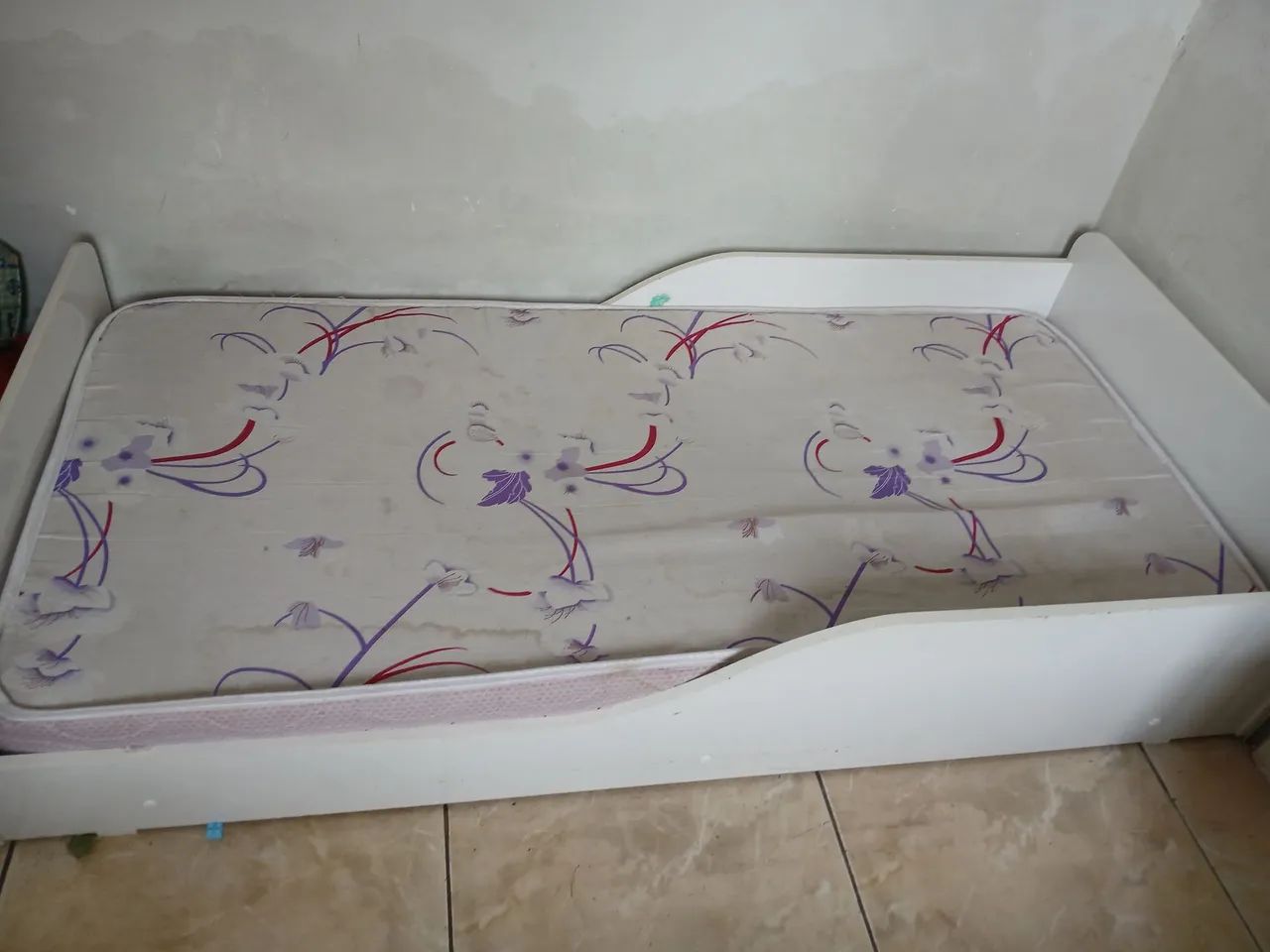 Cama infantil com colchão  - Foto 3