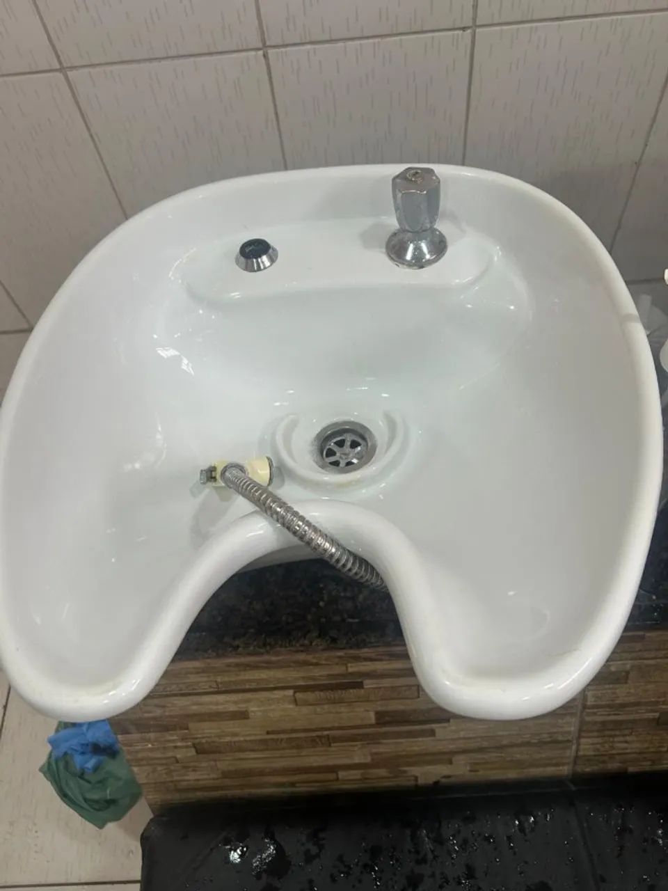 VENDO LAVATÓRIO PARA SALÃO / BARBEARIA