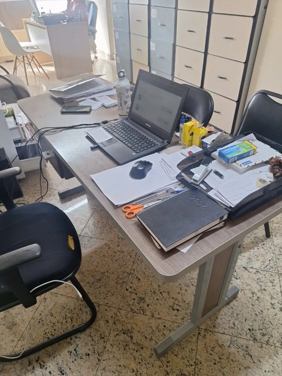mesa de escritório  - Foto 3
