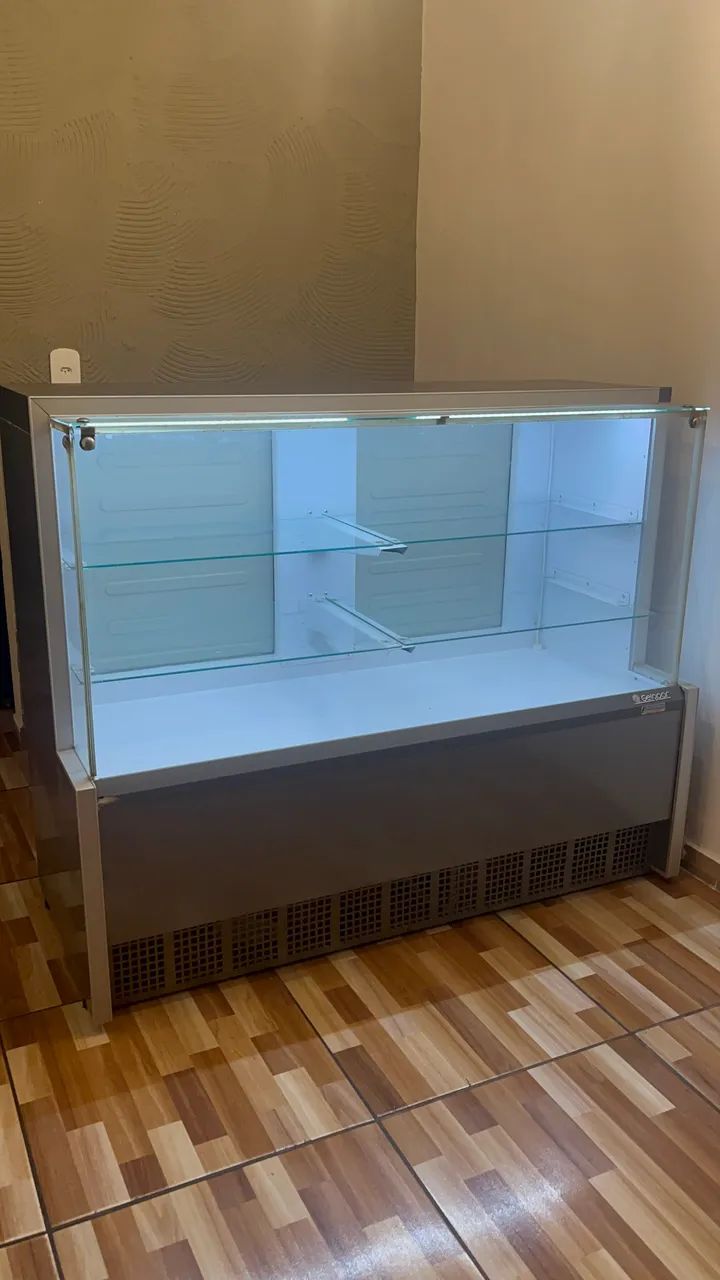 Vitrine neutra - Gelopar - Foto 2