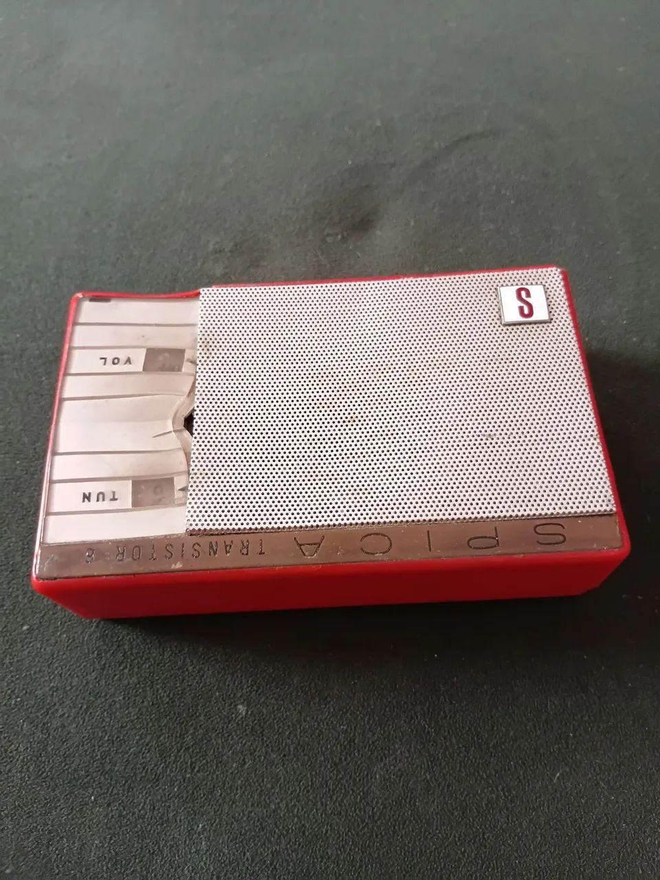 Rádio antigo a pilha