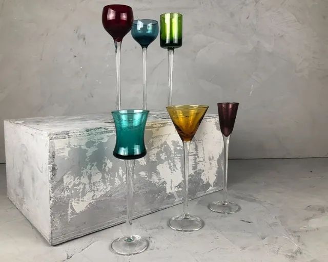 jogo de taças coloridas para licor
