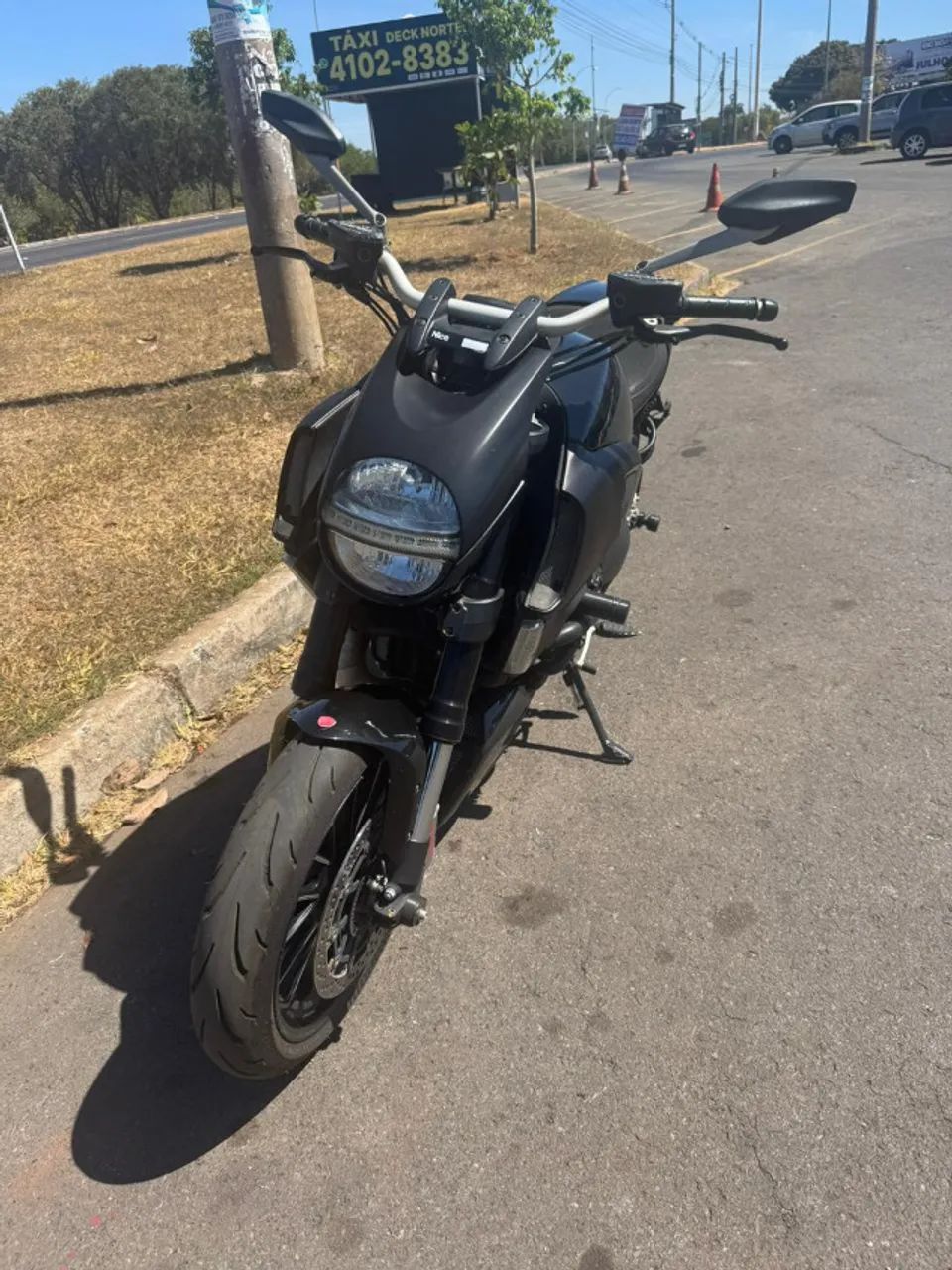 Ducati Diavel- 2011 - Foto 4