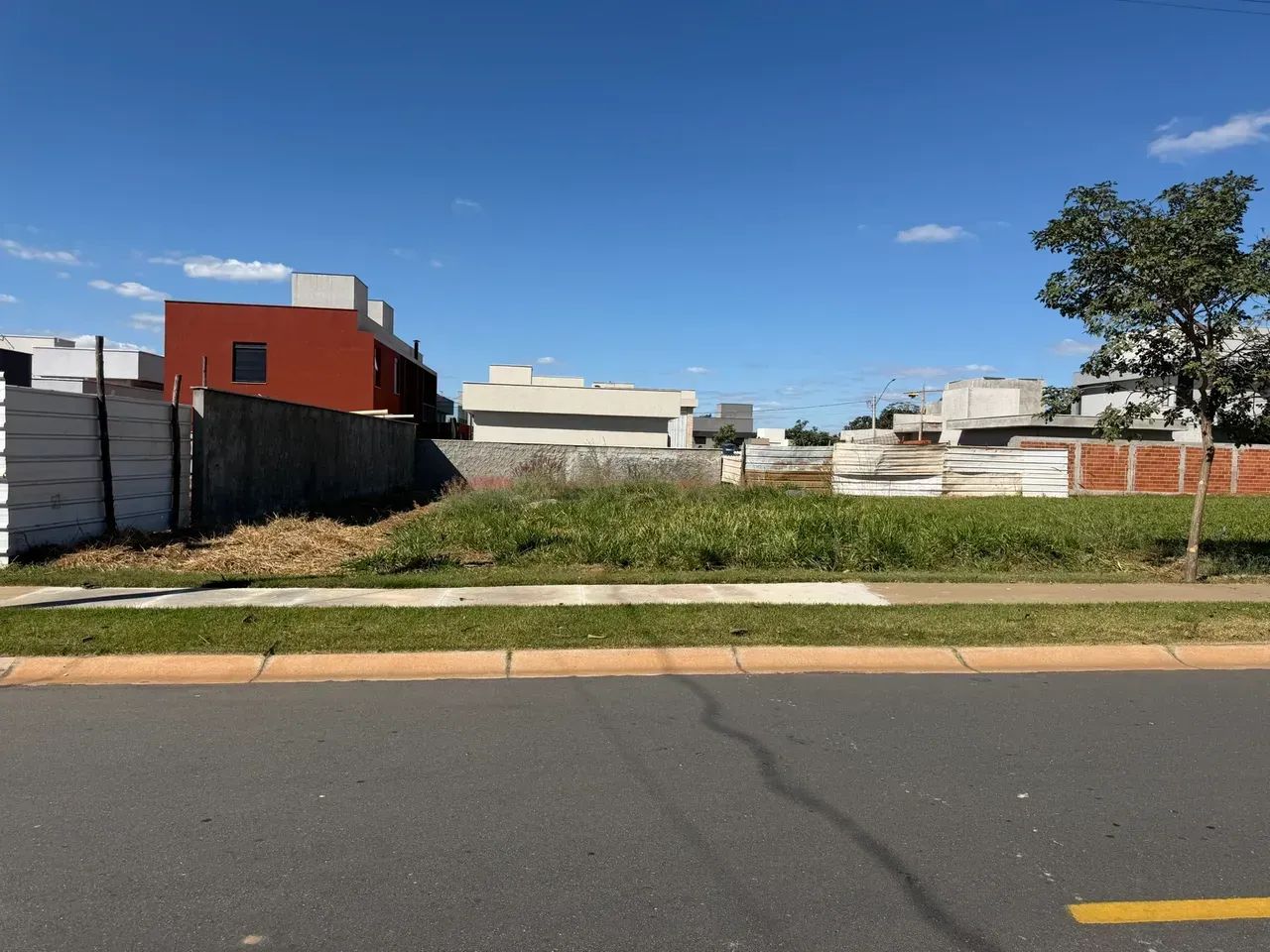 Lote a venda  312 m2 Parqville Jacaranda com 312 m2 -oportunidade - Foto 2
