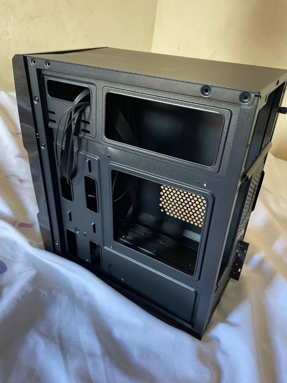 Vendo gabinete micro-atx  - Foto 3