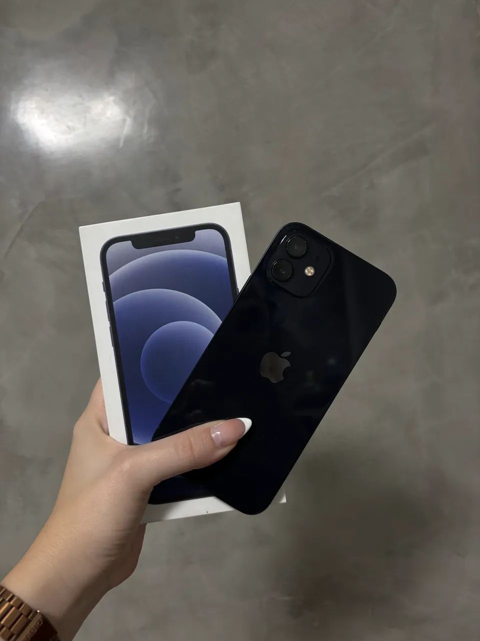 IPHONE 12