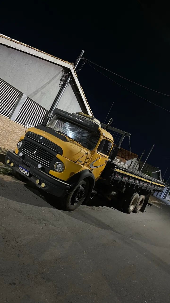 Mercedes Bens 1113  - Foto 2