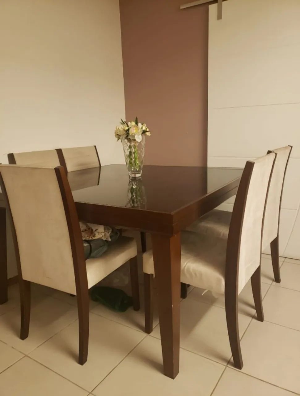 Mesa 1,40x1,40 com 6 cadeiras - Foto 3