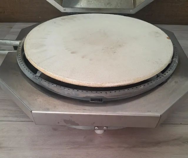 Forno de Saro pizza 40cm com pedra refrataria, mesa inox e caixas de pizza, R$ 1800,00 - Foto 2