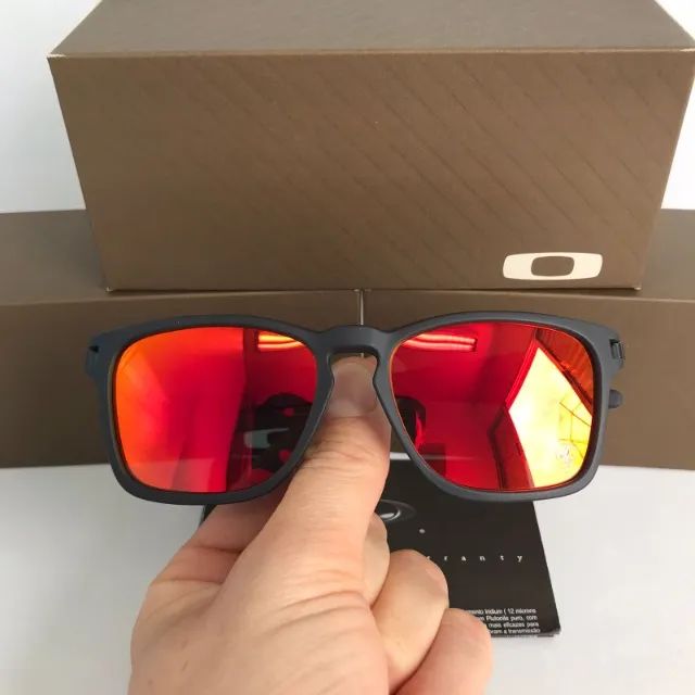 óculos de sol oakley latch squared ferrari lentes polarizadas - Foto 5