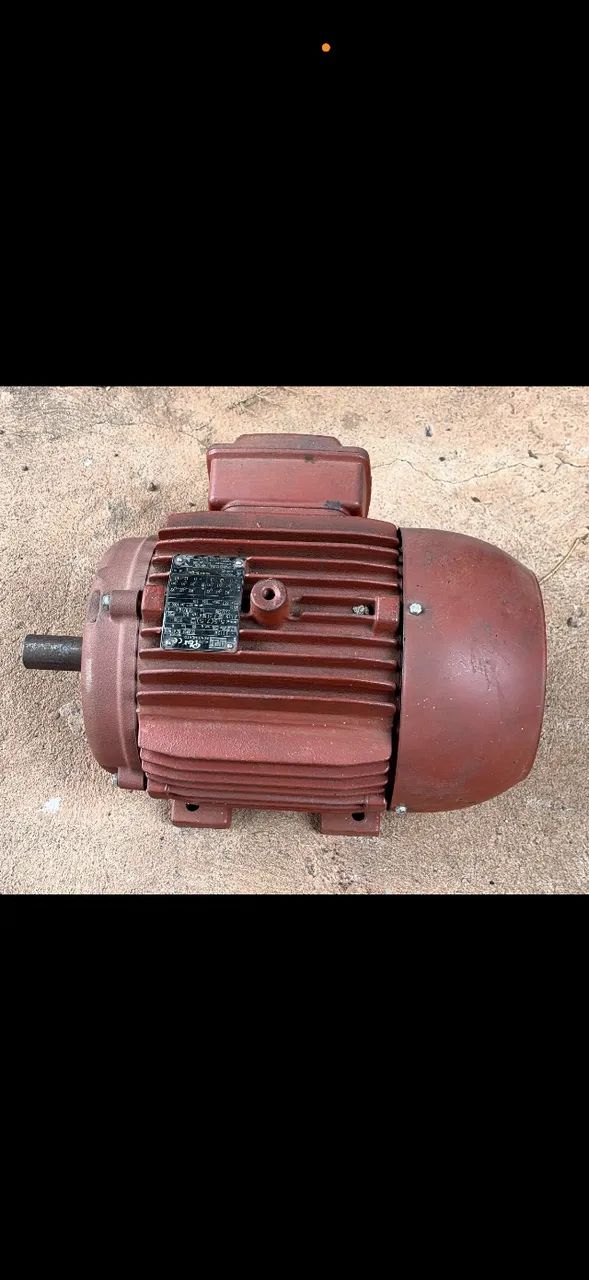 Motor trifásico 220v, 7.5 CV,  WEG - Foto 3