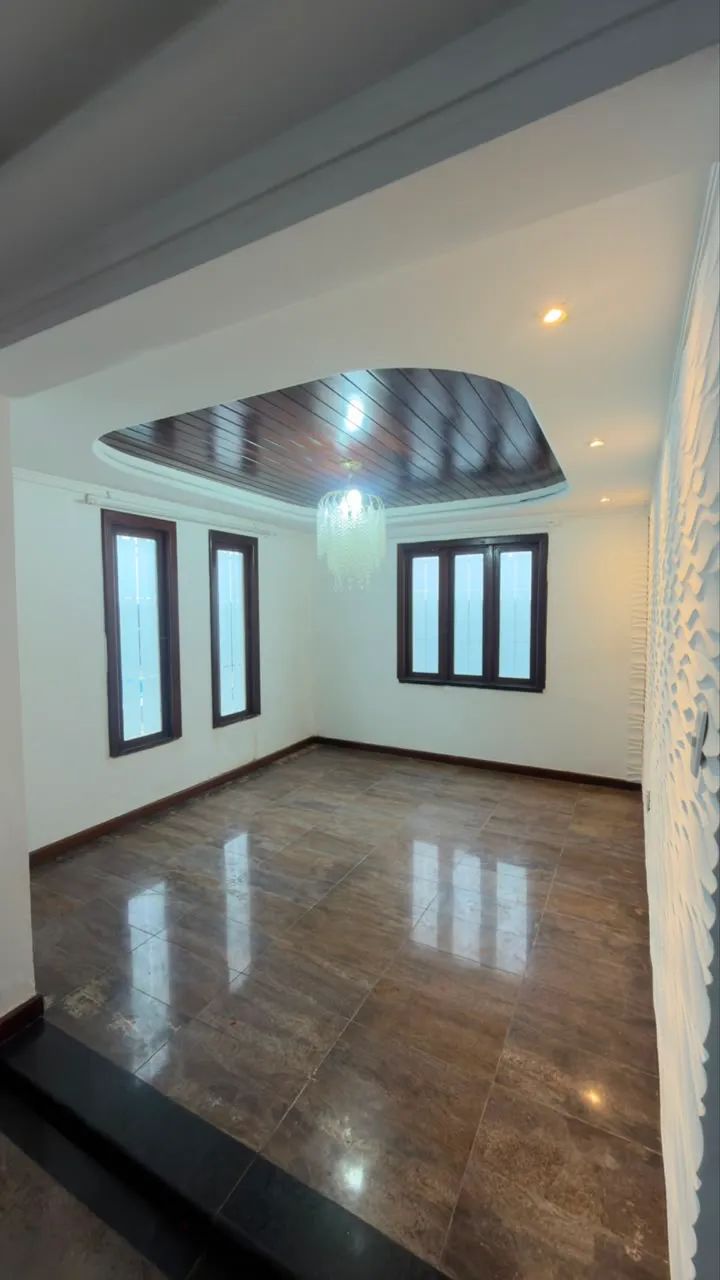 CASA AMPLA COM PISCINA E 5 QUARTOS NO MUCHILA 2 - R$ 2.600 - Foto 4