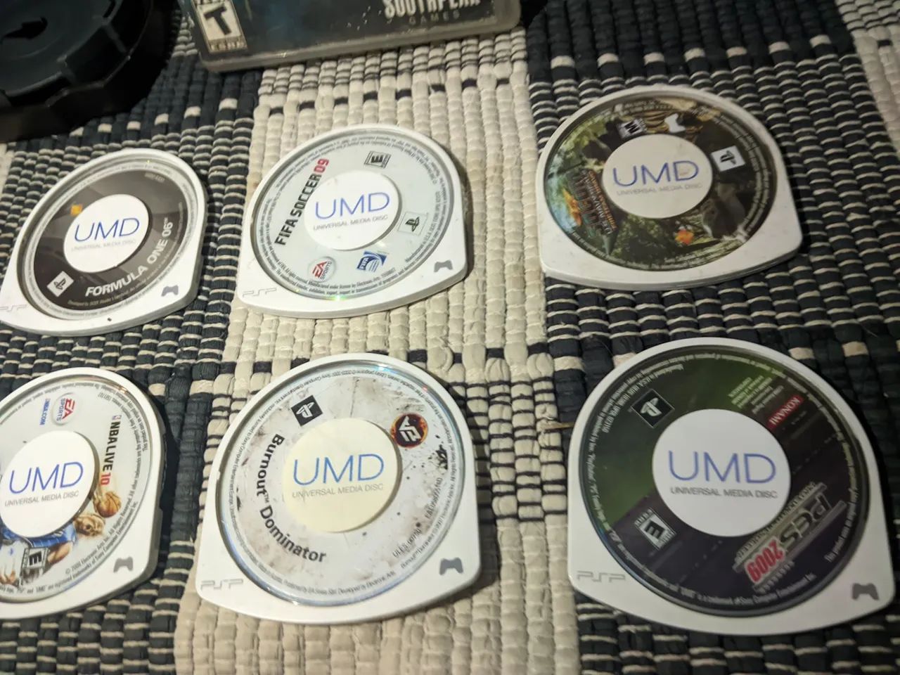 Jogos de PSP + case  - Foto 3