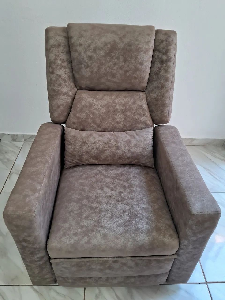 Poltrona reclinável 