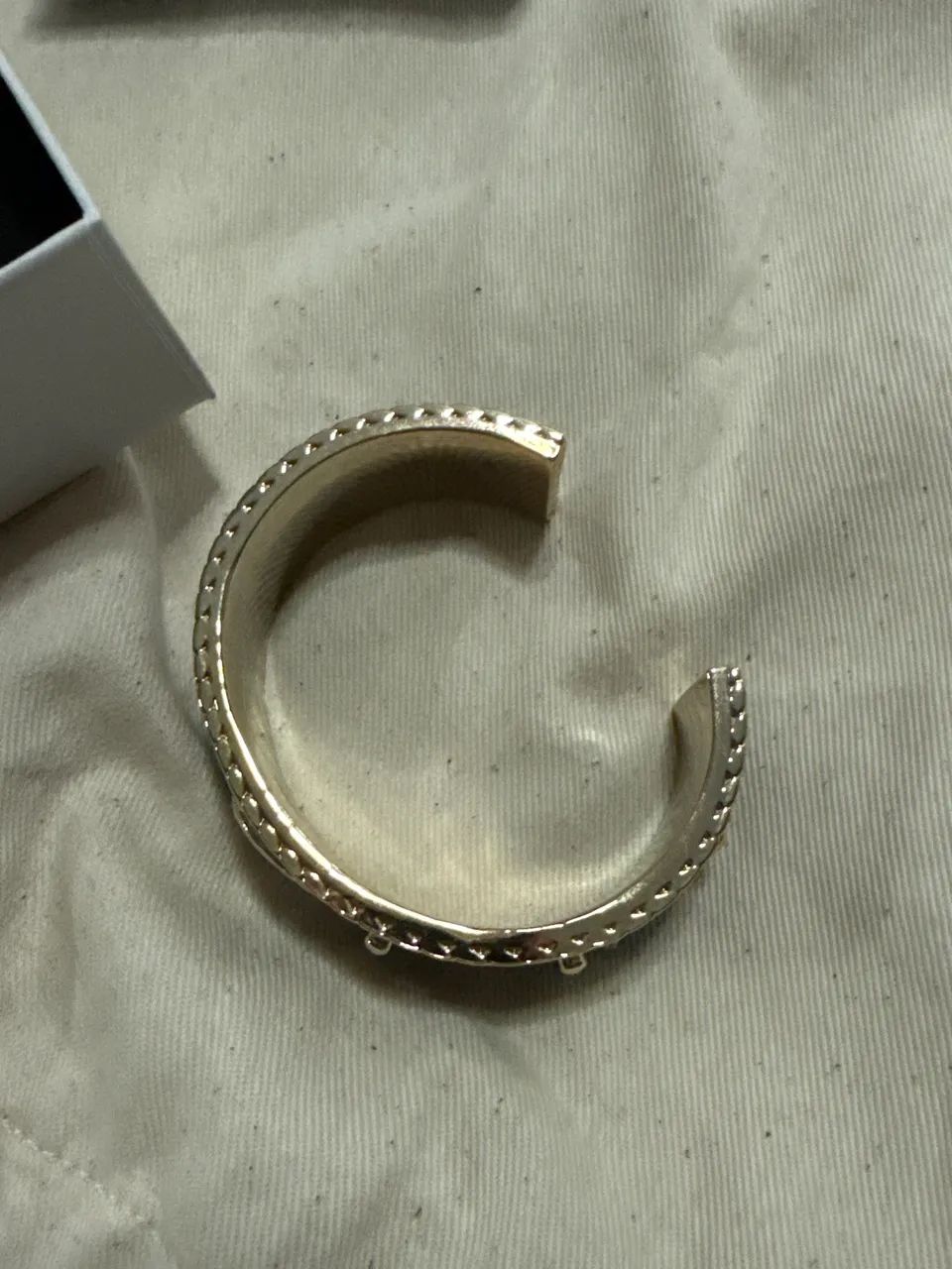 Pulseira Chanel usada uma vez  - Foto 4