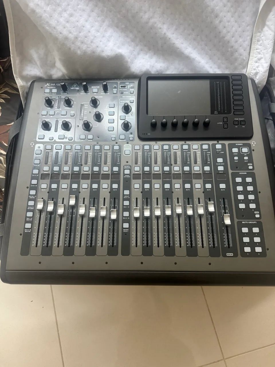 Mesa de son behringer X 32 - Foto 3