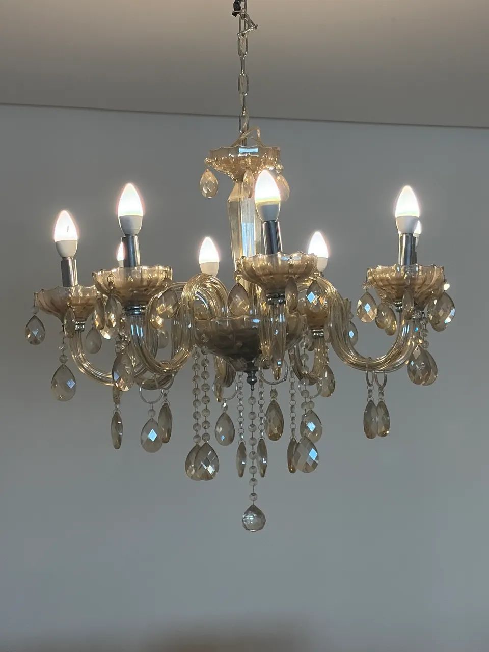 Lustre candelabro clássico 8 velas - Foto 2