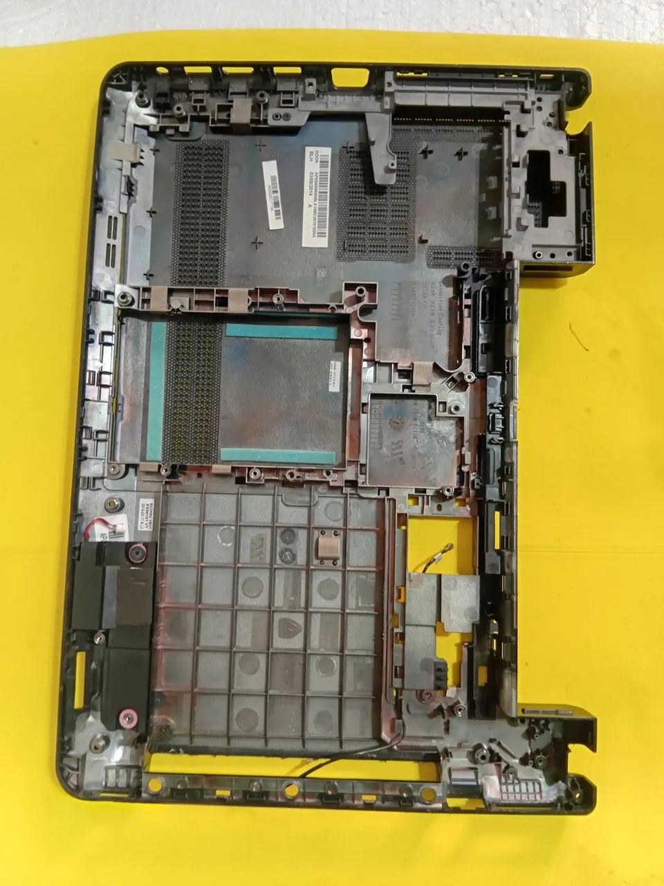 Base inferior notebook thinkpad E431 - Foto 2