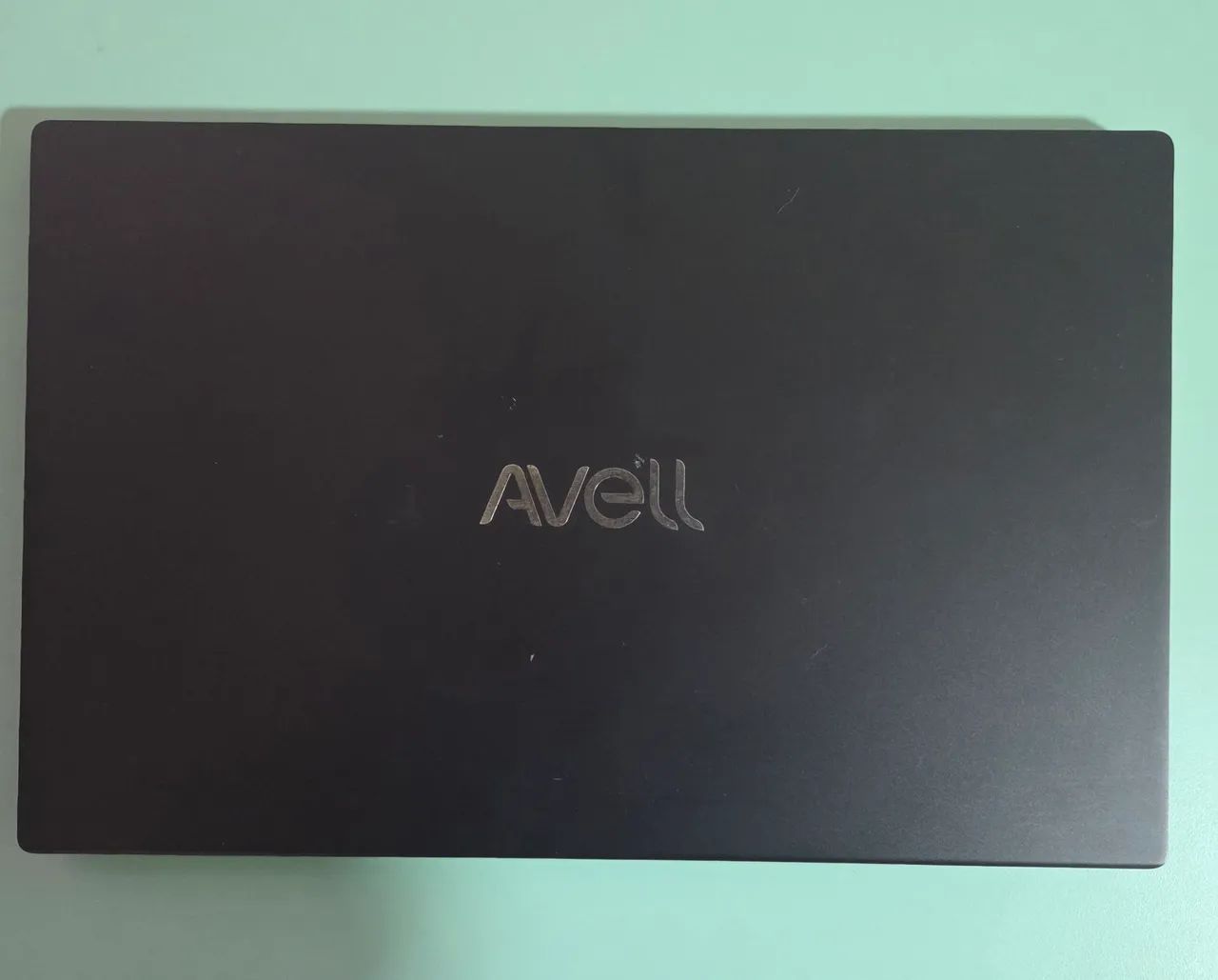Notebook Avell B on