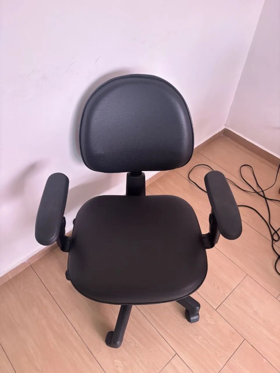 CADEIRA DE ESCRITÓRIO 