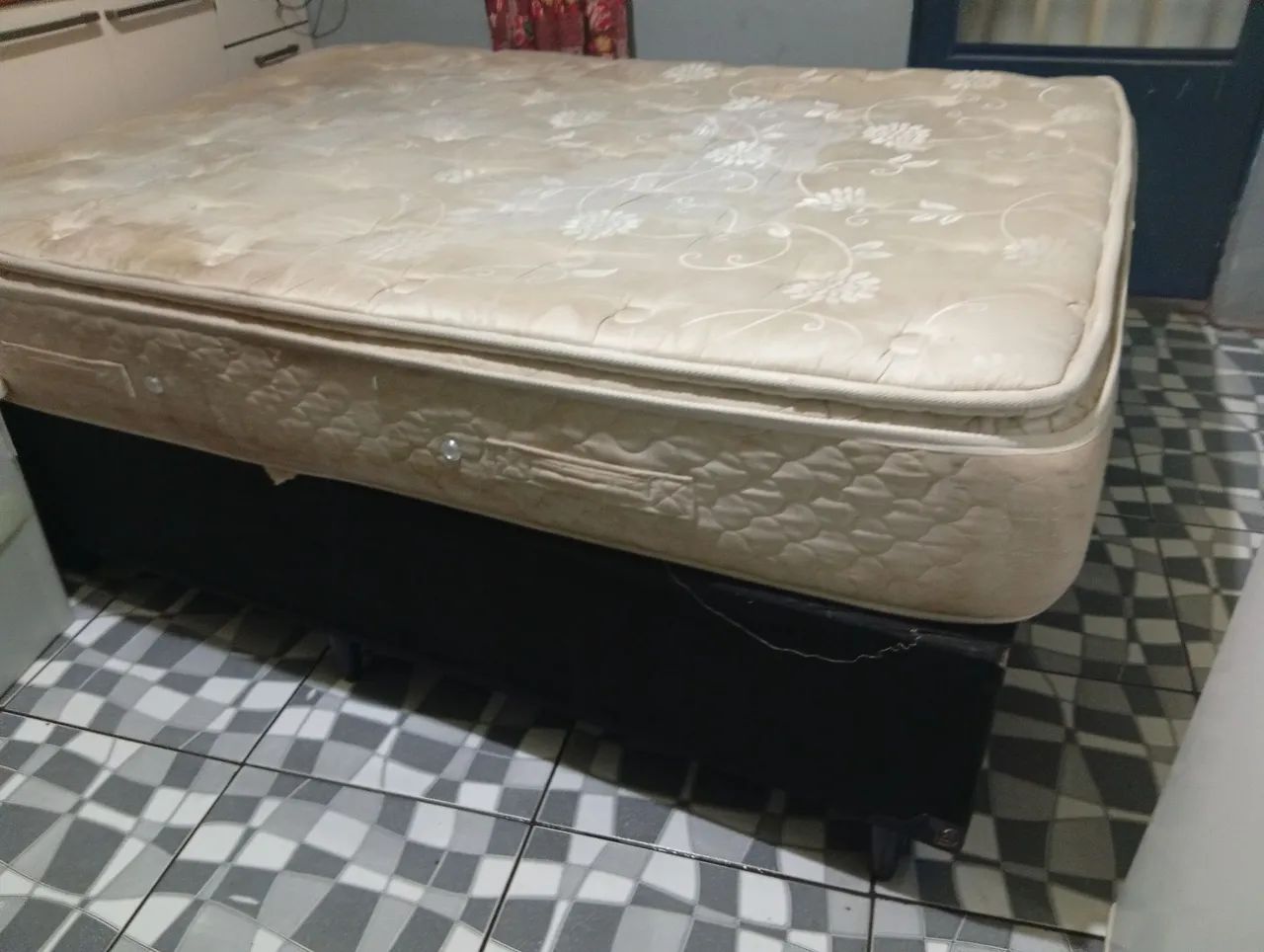 Cama quin com base coxão ótimo  - Foto 2